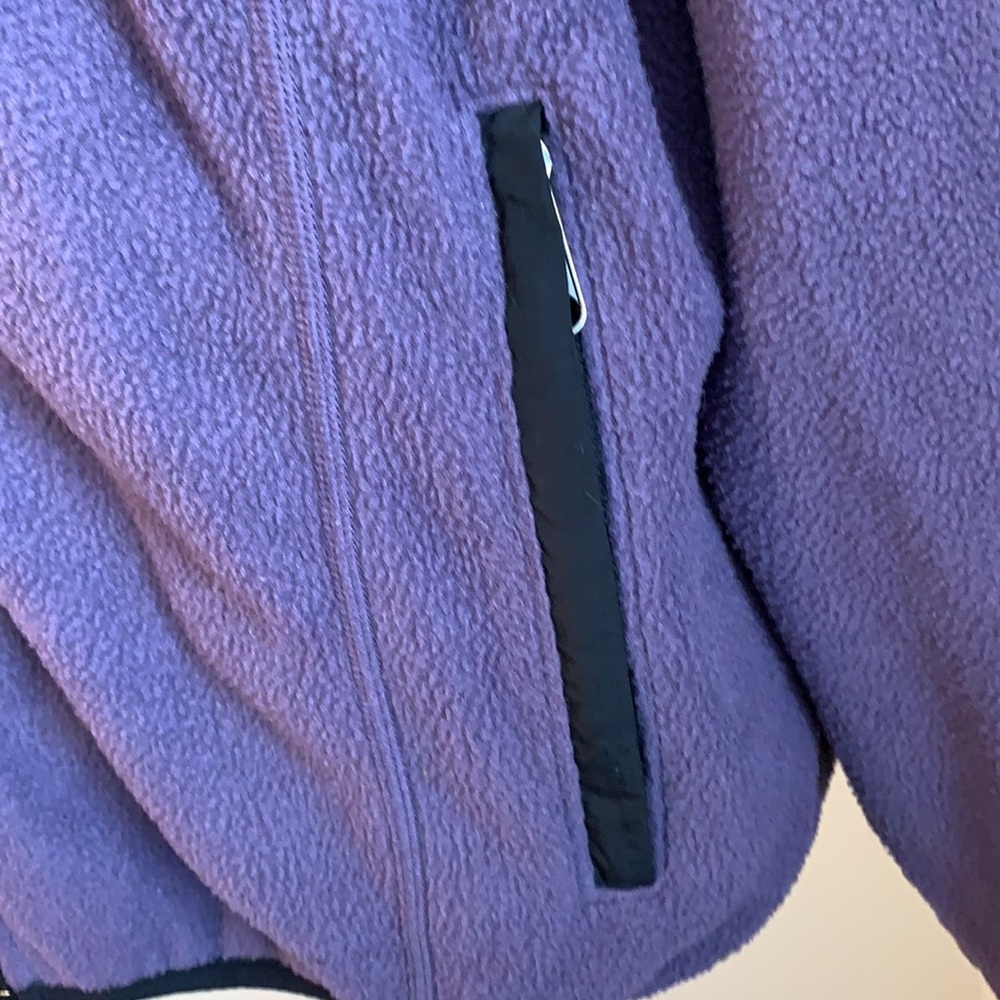 North face purple jacket - Picture 4 of 8